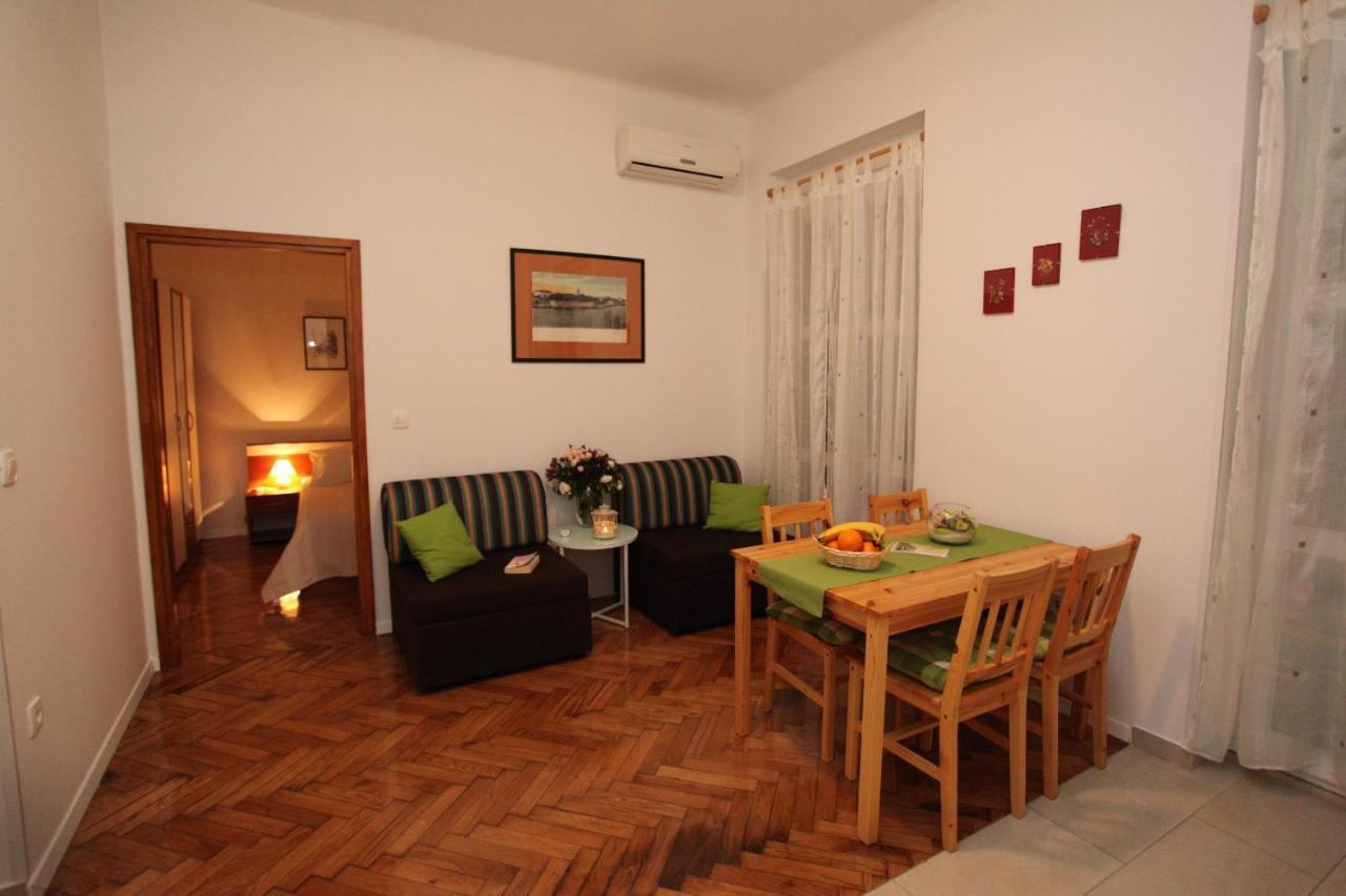 Vincent Apt. In Old Town Centre Zadar Ruang foto